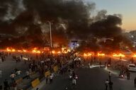 ویدیو| وضعیت عجیب و غریب خیابان‌های پاریس بر اثر اعتراضات خیابانی