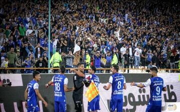 استقلال همچنان به پرسپولیس هدیه می دهد | همه چیز در دست سرخ ها 