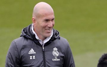 زیدان: نمی توام به PSG مقابل بارسا کمک کنم