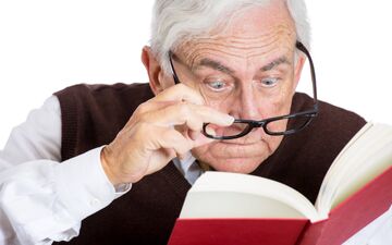 پیر چشمی چیست و چگونه درمان می‌شود ؟
