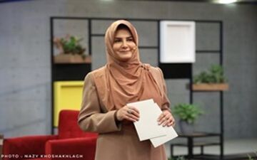 مجری زن قدیمی، کم‌کار و محبوب مهمان تلویزیون | عکس