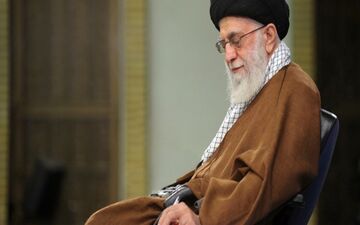پیام تسلیت رهبر انقلاب درپی درگذشت برادر آیت الله مکارم شیرازی