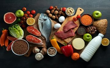 اگر سنتان بالا رفته، این ۵ ماده مغذی را حتماً بیشتر بخورید