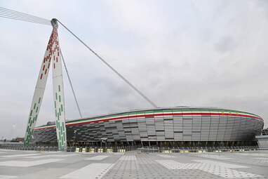 Juventus v Galatasaray A.S. - UEFA Champions League 2025 26 (8)
