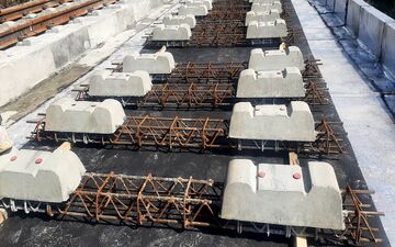 آغاز عملیات ریل‌گذاری فاز اول قطار شهری کرمانشاه