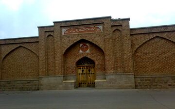 بناب گردی در هزارتوی جاذبه های تاریخی