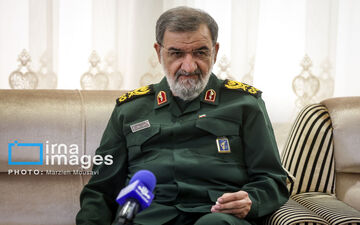 سرلشکر رضایی: جایگاه آمریکا در آینده منطقه محو خواهد شد