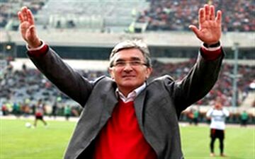  برانکو:بازیکنان پرسپولیس با شکست پیکان عیدی بدهند