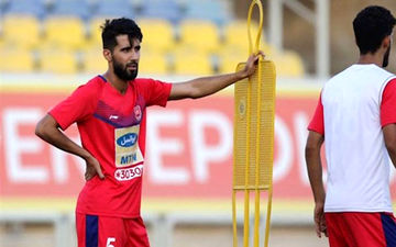 ترفند باشگاه پرسپولیس برای حفظ ستارۀ ملی‌پوش خود