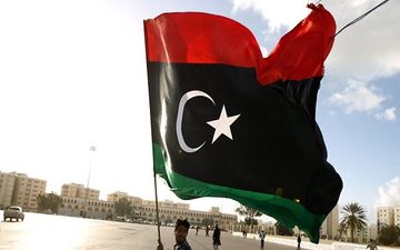پهپادهای اماراتی طرابلس را هدف قرار داده اند