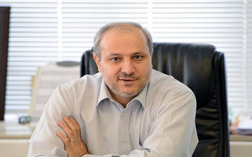 مناف هاشمی معاون حمل و نقل شهرداری تهران شد
