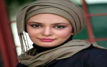 پوشش متفاوت لیندا کیانی
