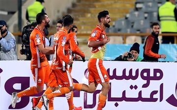  اسدی هم استقلالی شد