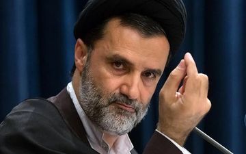 ویدئو / افشاگری محمود نبویان از معاهده جدید؛ «تحریم‌ها می‌ماند و امتیازات کلیدی را از دست می‌دهیم»