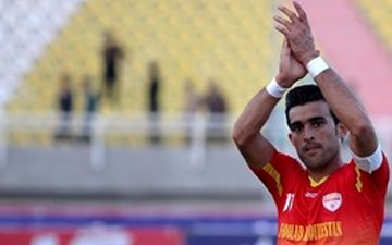  سرمربی جدید فولاد، هافبک مغضوب منصوریان را نمی‌خواهد!