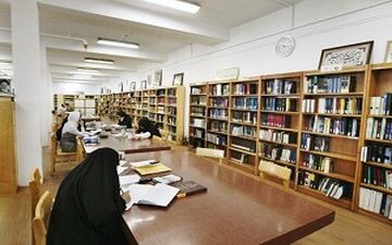 حال و هوای کتابخوانی در کتابخانه ای در دل یک روستا + فیلم 