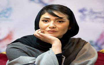 لباس جیغ مینا وحید با شلواری کوتاه ! / خانم بازیگر رد داد + عکس 