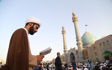 مراسم دعای روح‌بخش عرفه در قم برگزار می‌شود