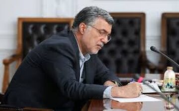 خبر مهم وزیر بهداشت درباره تعرفه‌های پزشکی و ارز دارو