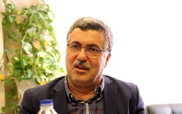 کارتخوان در مطب ها الزامی است/ماجرای تفاهم نامه مالیاتی پزشکان
