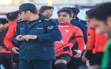دستگیری بازیکن تیم ایرانجوان بوشهر توسط پلیس +عکس