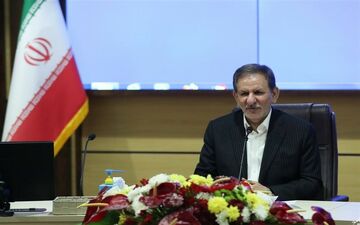 جهانگیری: خط قرمز دولت عدم استفاده از منابع بانک مرکزی برای جبران کسری بودجه است
