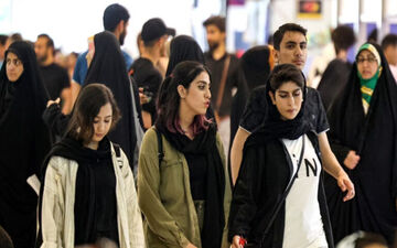  هیچ مرد باغیرتی زن بی‌حجاب را به عنوان همسر و مادر فرزندانش نمی‌پذیرد 