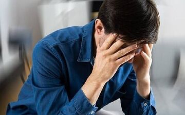 چطور با احساسات سنگین این روزها کنار بیاییم؟