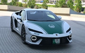 لامبورگینی Temerario هیبریدی به جمع خودروهای پلیس دبی اضافه شد
