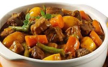 طرز تهیه خوراک لوبیا سبز با گوشت !