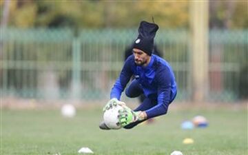 دندان درد مانع حضور حسینی در تمرین امروز استقلال شد