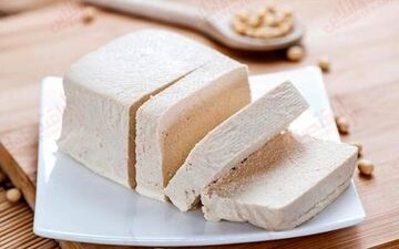 مصرف پنیر برای این افراد ممنوع است