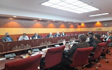 توسعه همکاریها و تبادل بازیکن
