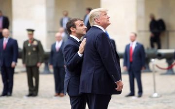 ترامپ و ماکرون گفتگو کردند