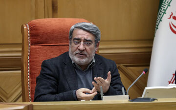 رحمانی فضل: نگرانی برای تامین کالاهای اساسی وجود ندارد