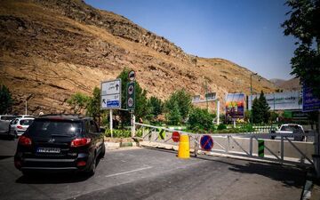 تردد وسایل نقلیه از آزادراه تهران - شمال به سمت مازندران ممنوع شد

