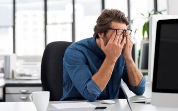 ۷ هشدار برای کسانی که مدام احساس خستگی می‌کنند
