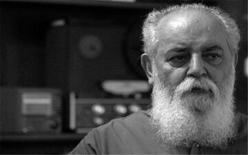اعلام آمادگی وزارت ارشاد برای انتقال پیکر هوشنگ ابتهاج به ایران