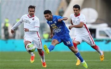  کریمی: روی من پنالتی گرفته نشد 
