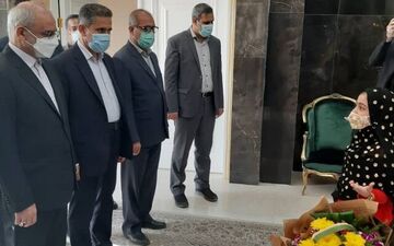 
وزیر آموزش و پرورش وارد بندرعباس شد
