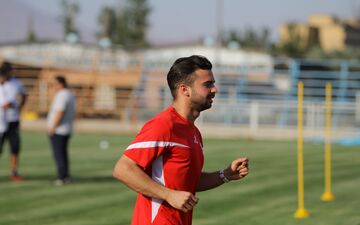 چه کسی به سروش رفیعی مشورت داد تا به پرسپولیس برود؟ 