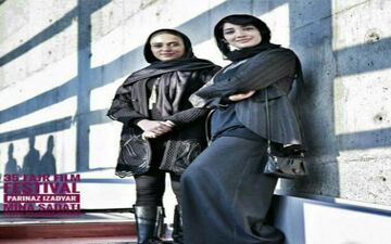 "مینا ساداتی" و "پریناز ایزدیار" در یک قاب