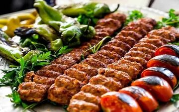 کباب کوبیده زعفرانی خانگی بدون دردسر و سیخ + ویدئو آموزشی