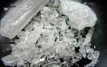 کشف شیشه در بین محموله تخم شربتی