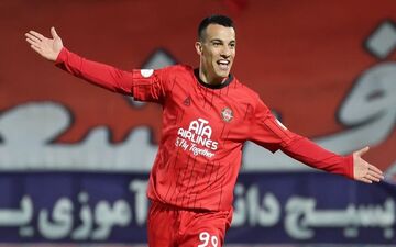 امیرحسین حسین‌زاده بر تخت پادشاهی لیگ برتر! / ۴ پرسپولیسی، ۳ تراکتوری، ۲ استقلالی و یک سپاهانی در لیست میلیونرها