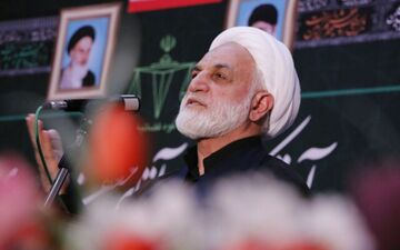 حجت‌الاسلام محسنی اژه‌ای: از کسانی که آگاهانه یا نااگاهانه با دشمن همدستی کنند نمی‌گذریم