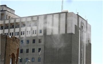 سردار بیا گردن شان را بشکن/ خفاش به لانه عقاب آمده است