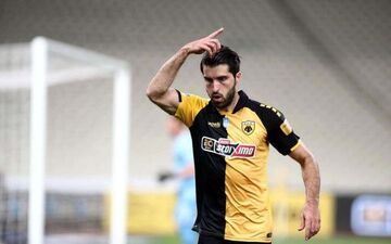 پرسپولیس دست بردار نیست؛ مهاجم تیم ملی سرخپوش می شود؟
