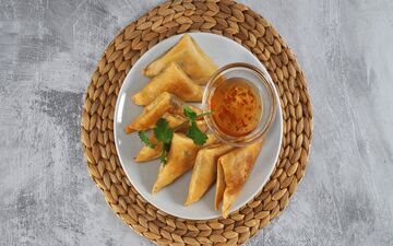 طرز تهیه سمبوسه ترد و خانگی با مواد ساده و در دسترس