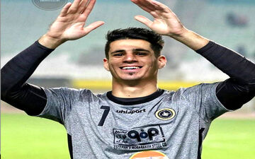 «نیازمند» مترجم شد